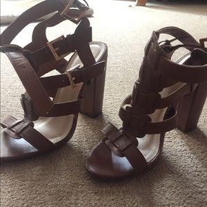 Fashion nova gladiator style brownish sandals
